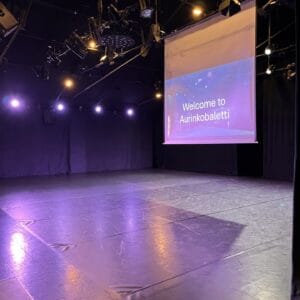 Teatterisali.